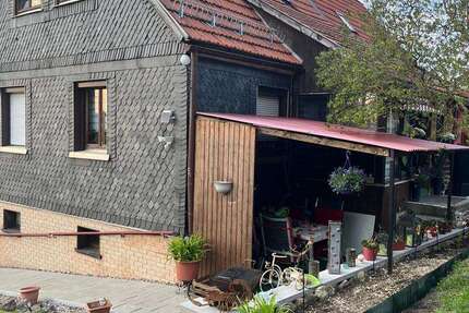 Haus Steinbach-Hallenberg Hallenberg - 4 Zimmer, 94 m&sup2;, 84.000&euro; | Angebot:26032913