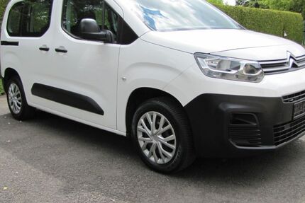 Citroen Berlingo 49.730 km 16.900 &euro; Böhlen 04564