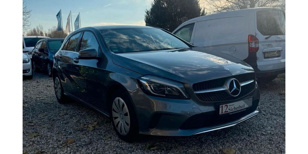 Mercedes-Benz A 160 122.221 km 11.999 &euro; Bad Lauchstädt 06246
