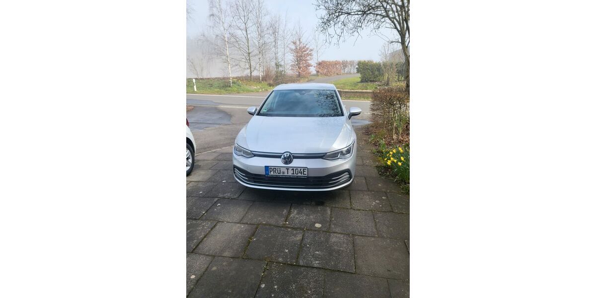 VW Golf 83.000 km 21.950 &euro; Winterspelt 54616