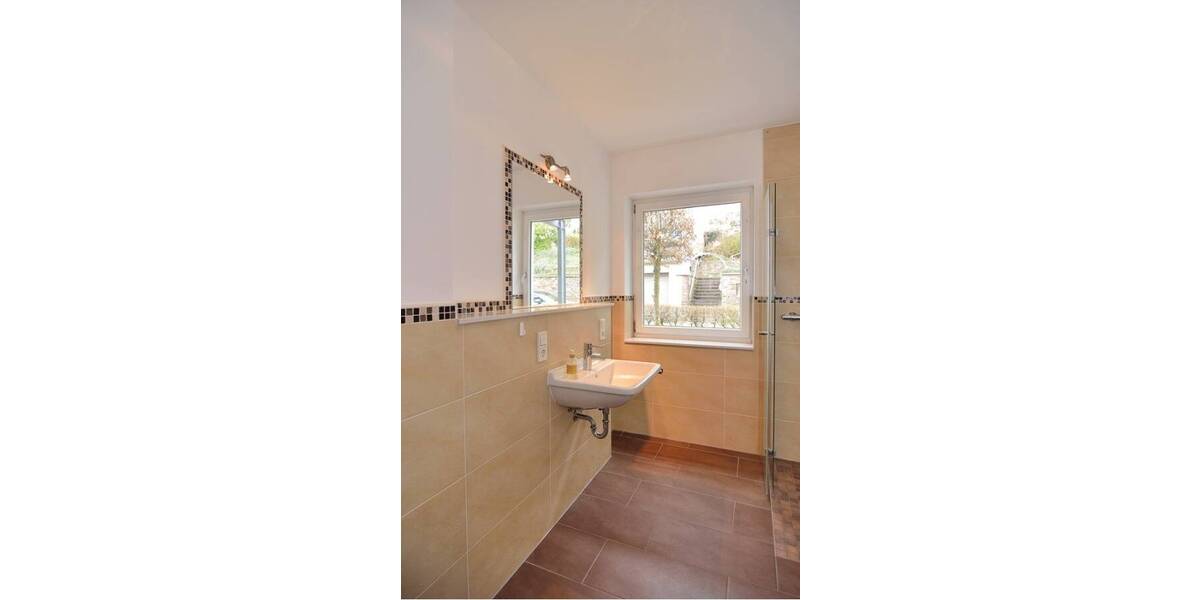 Etagenwohnung Bad Bertrich - 2 Zimmer, 63 m&sup2;, 165.000&euro; | Angebot:26358583