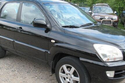 Kia Sportage 216.000 km 2.350 € Eisfeld 98673