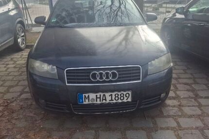 Audi A3 246.000 km 1.300 &euro; München 80637