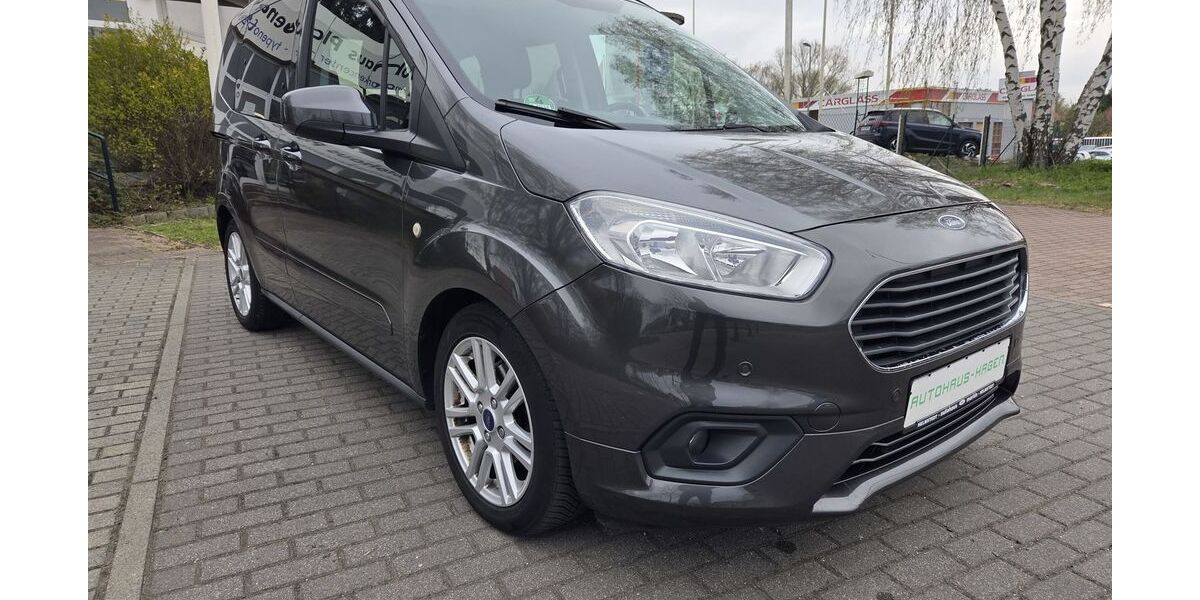 Ford Tourneo Courier 94.809 km 8.800 &euro; Berlin 13053