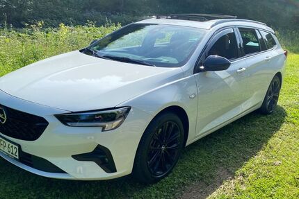 Opel Insignia 83.000 km 21.500 &euro; Olsberg 59939