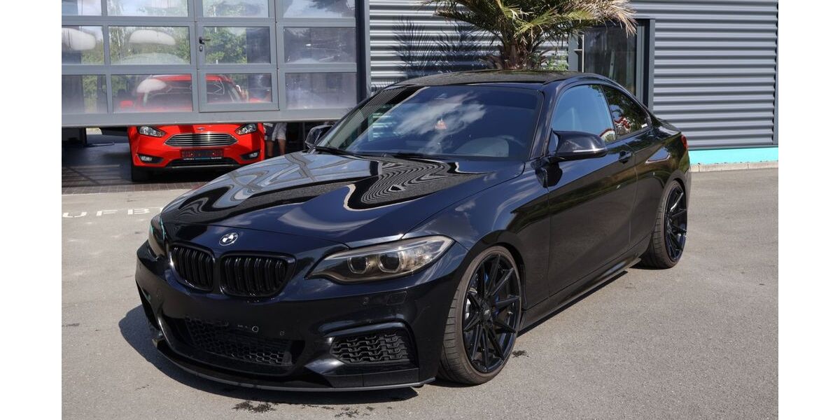 BMW M235 156.000 km 21.900 &euro; Nünchritz 01612