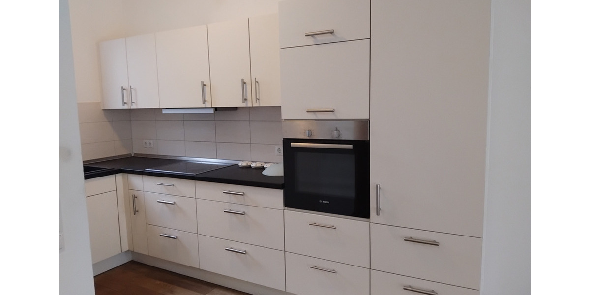 Komfortable und barrierefreie 2,5 Zimmer Penthouse-WHG mit EBK und TG-Stellplatz zu vermieten! 2 zimmer