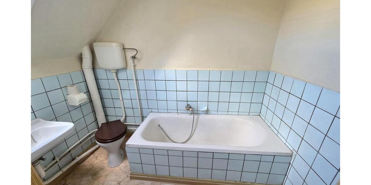 Großzügiges Einfamilienhaus mit Terrasse, Garten und viel Potenzial in Langenleuba-Oberhain! - Einfamilienhaus Penig | Angebot:26976136