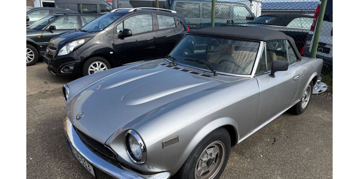 Fiat 124 132.000 km 10.900 &euro; Neu-Ulm 89231