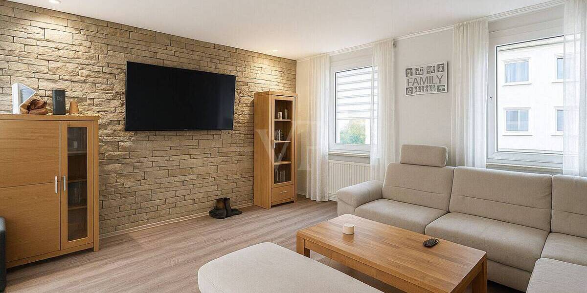 Etagenwohnung Velbert Mitte - 2 Zimmer, 92 m&sup2;, 185.000&euro; | Angebot:24033335