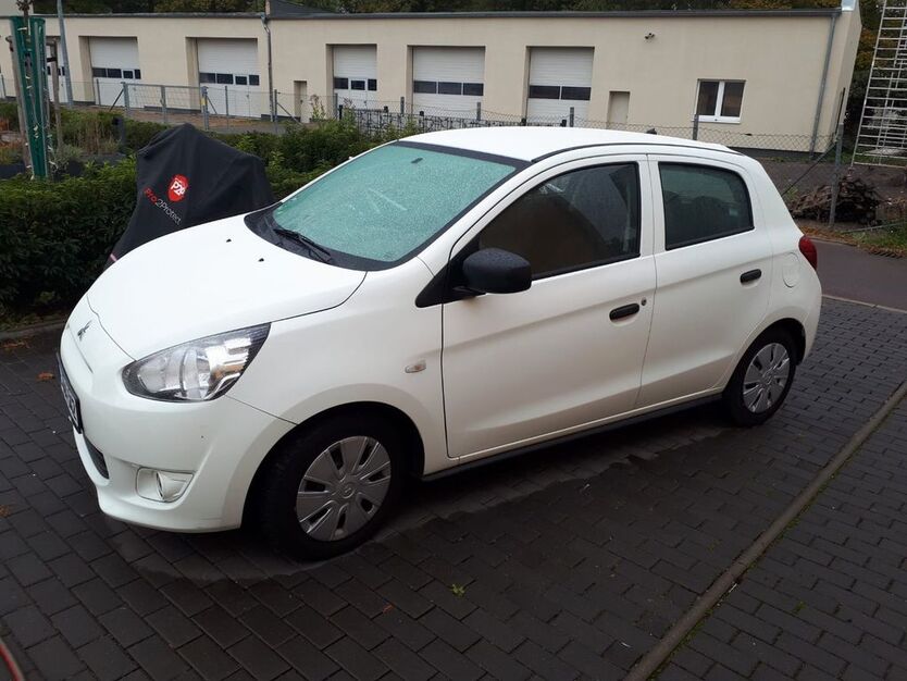 Mitsubishi Space Star 49.218 km 6.300 € Halle Saale 06122
