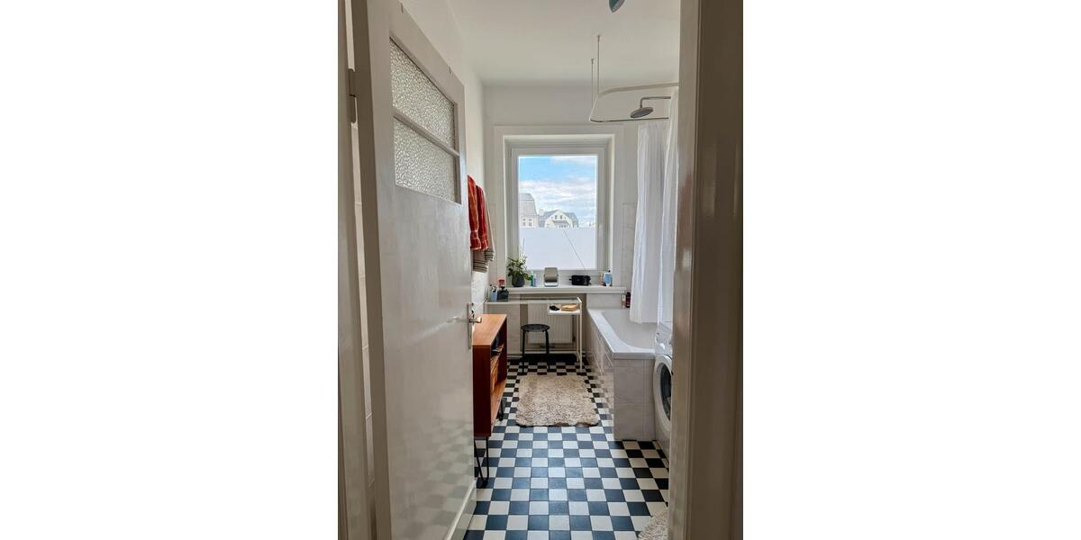 Etagenwohnung Cuxhaven - 4 Zimmer, 110 m&sup2;, 1.050&euro; | Angebot:26623627