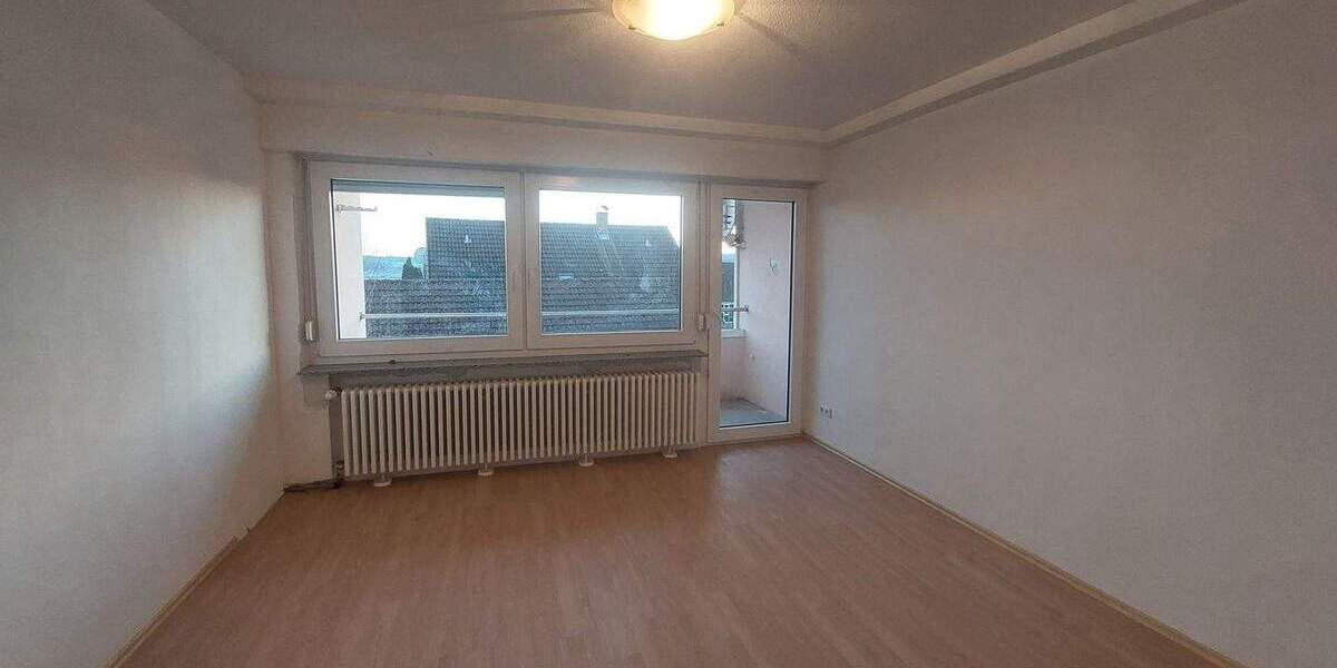 Mehrfamilienhaus, Wohnhaus Wülfershausen an der Saale Wülfershausen - 4 Zimmer, 100 m&sup2;, 1.200&euro; | Angebot:25727692