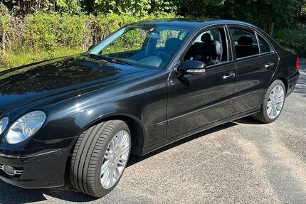 Mercedes-Benz E 420 139.677 km 17.500 &euro; Mönkhagen 23619