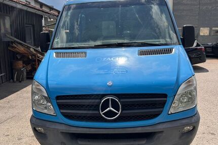 Mercedes-Benz Sprinter 206.000 km 4.900 &euro; Brannenburg 83098