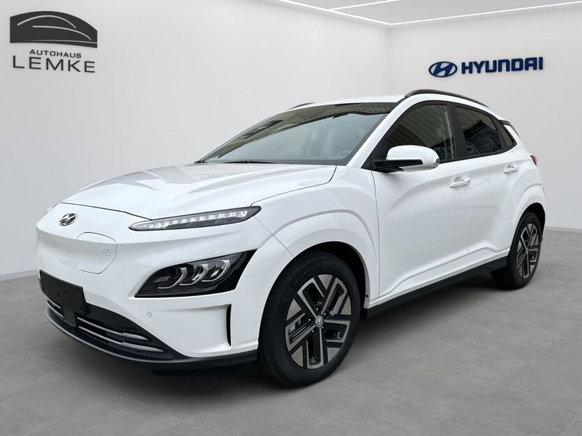 Hyundai KONA 11.000 km 32.490 € Roßleben-Wiehe OT Bottendorf 06571