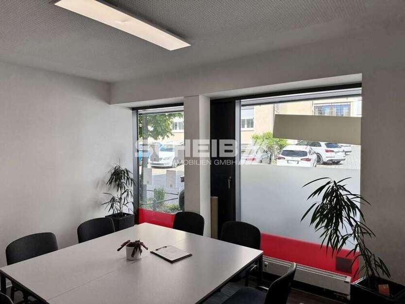 Einzelhandel in Crailsheim 1.390,50 € 219.9 m²