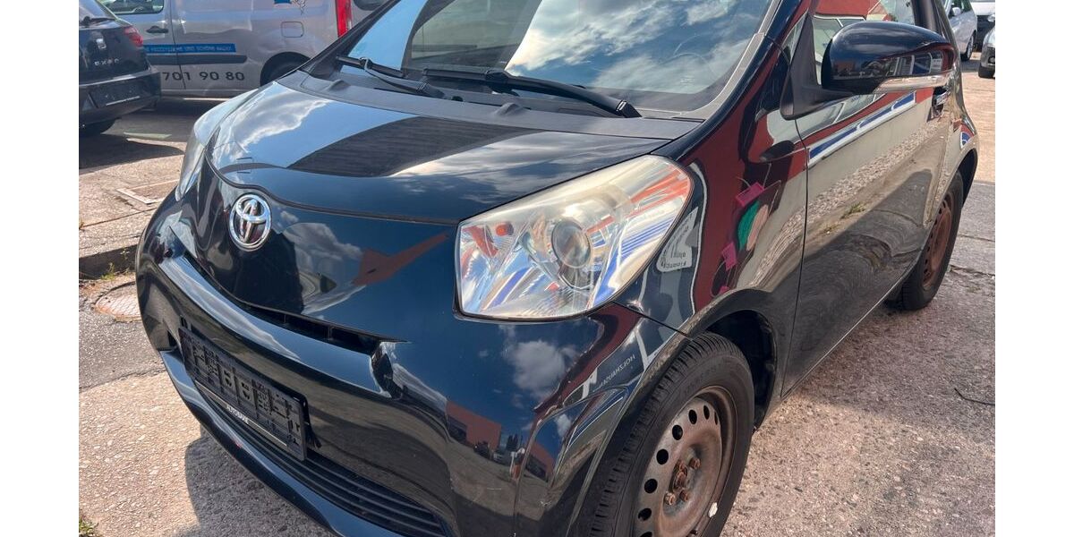 Toyota IQ 61.500 km 4.700 &euro; Leipzig / Holzhausen 04288