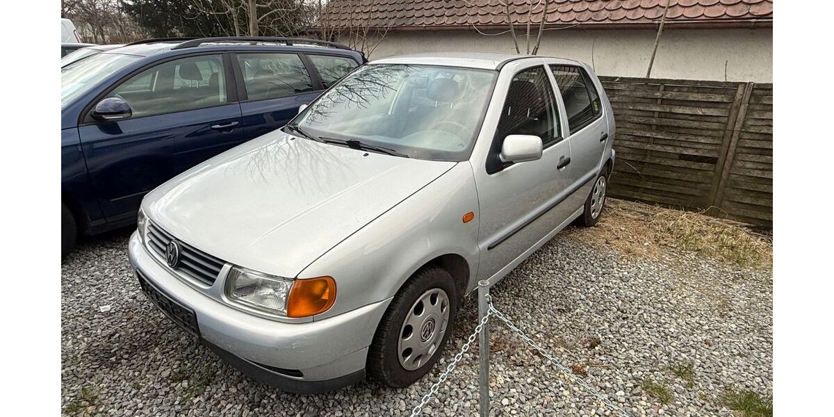 VW Polo 72.000 km 1.990 &euro; Altdorf / Landshut 84032