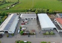 Gewerbehalle in 76877 zu vermieten - mit Kran, Büros und LKW Zuf.