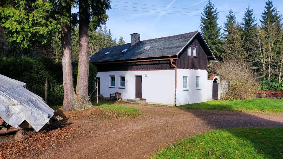 Villa Altenberg - 16 Zimmer, 300 m&sup2;, 440.000&euro; | Angebot:26926222
