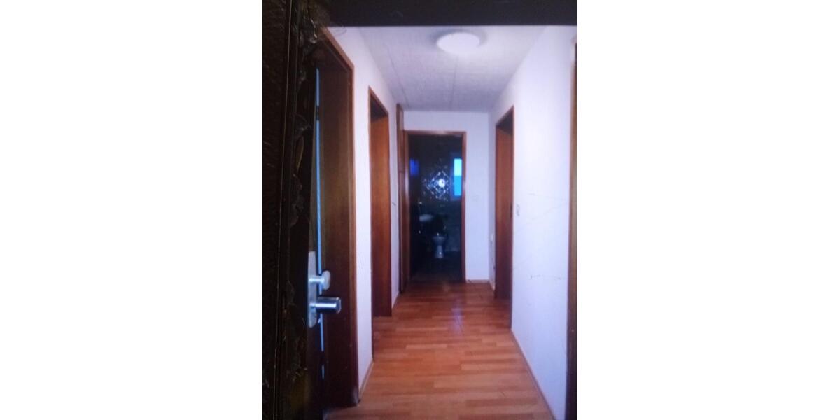 Etagenwohnung Gunzenhausen - 3 Zimmer, 75 m&sup2;, 650&euro; | Angebot:25396635