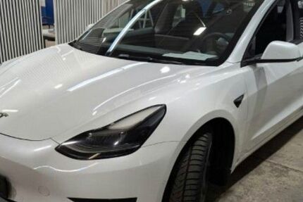 Tesla Model 3 108.900 km 24.000 &euro; Bochum 44803