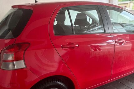 Daihatsu Charade 210.000 km 3.950 &euro; Siegen 57074