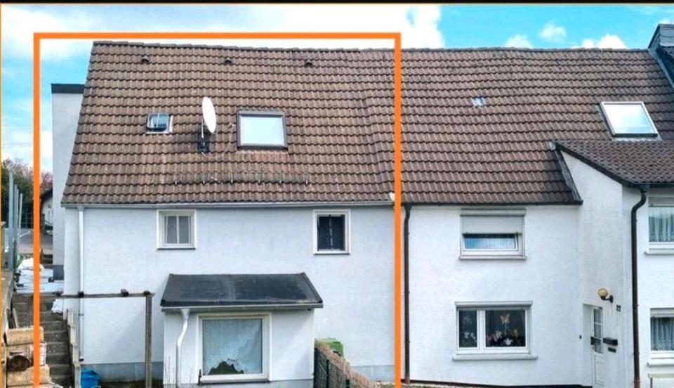 Reihenhaus Wiehl - 6 Zimmer, 150 m&sup2;, 180.000&euro; | Angebot:26156608