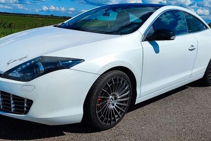 Renault Laguna 209.000 km 7.900 &euro; Paderborn 33100
