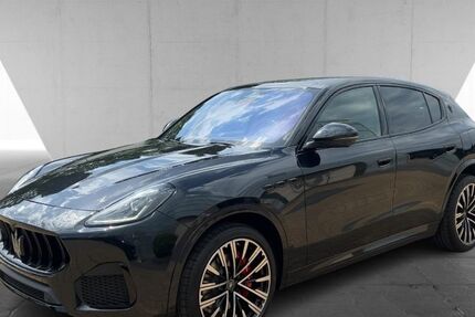 Maserati Grecale 2.123 km 104.542 &euro; Hamburg 20537