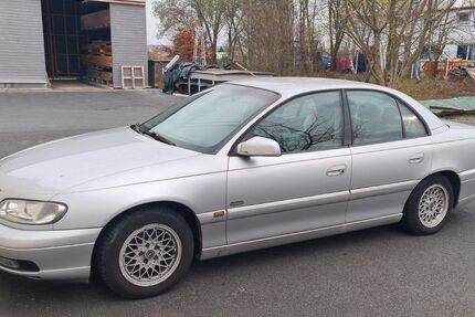 Opel Omega 139.500 km 800 &euro; Bautzen 02625