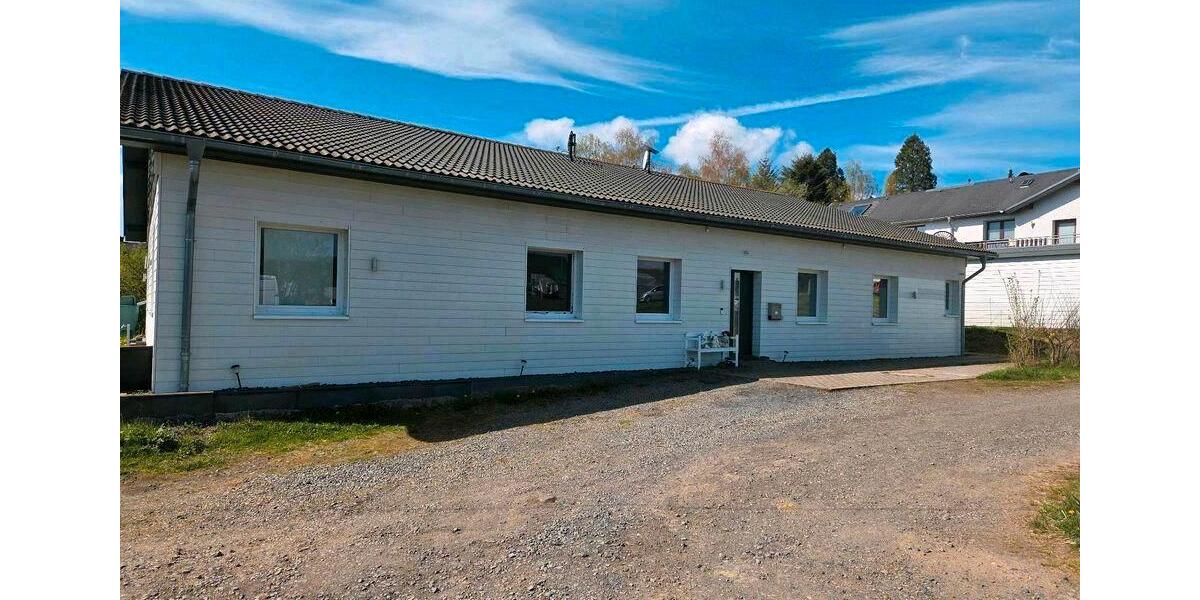 Doppelhaushälfte Ulmen - 2 Zimmer, 200 m&sup2;, 438.000&euro; | Angebot:26221661