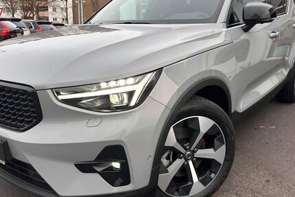 Volvo XC40 2.227 km 39.888 &euro; Siegburg 53721