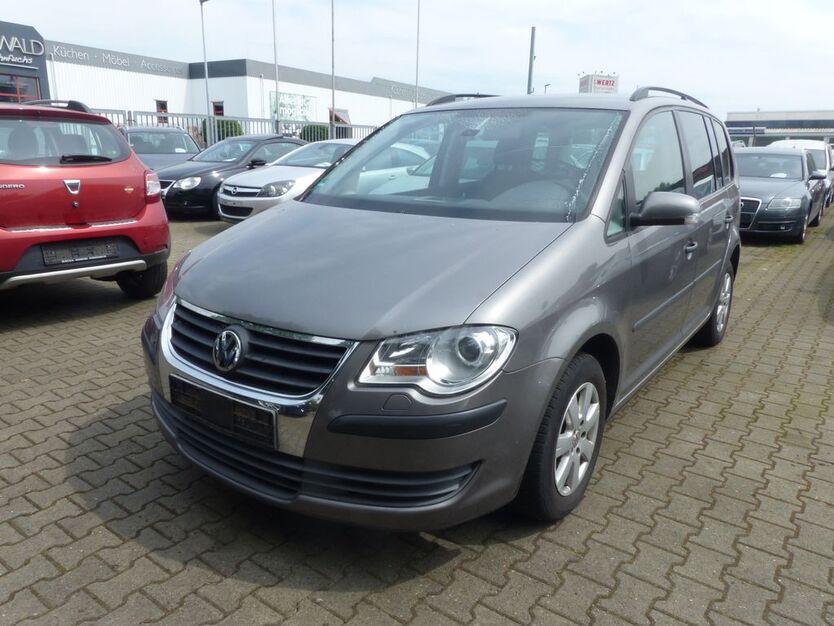 VW Touran 190.000 km 6.700 € Rheinberg 47495