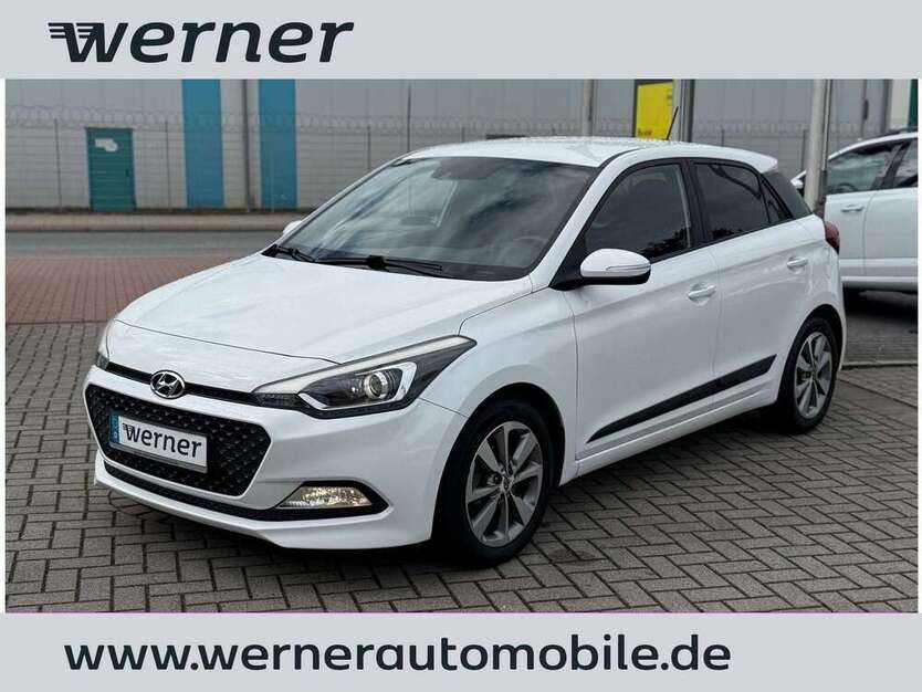 i20