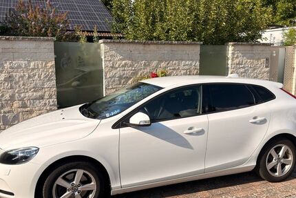 Volvo V40 170.000 km 7.800 &euro; limburgerhof 67117