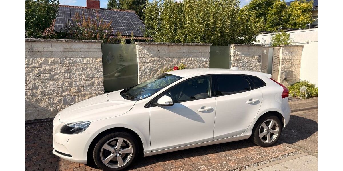 Volvo V40 170.000 km 7.800 &euro; limburgerhof 67117