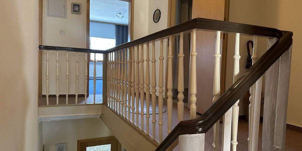 Ein Zuhause mit Charakter - großzügige Doppelhaushälfte mit Garten 6 zimmer