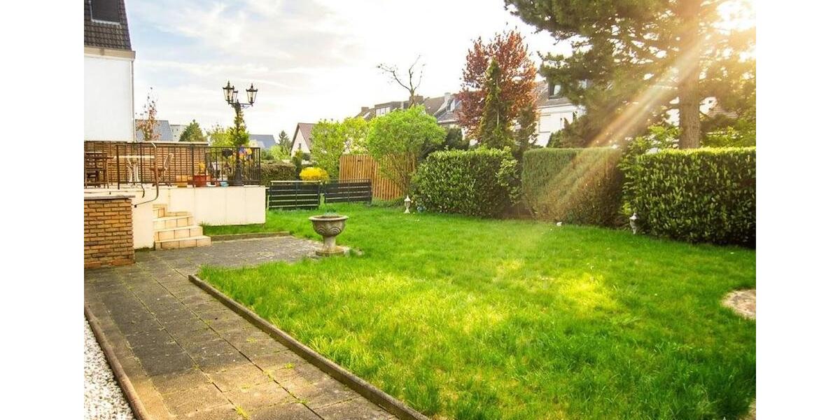 Einfamilienhaus Erftstadt - 5 Zimmer, 170 m&sup2;, 1.800&euro; | Angebot:26637128