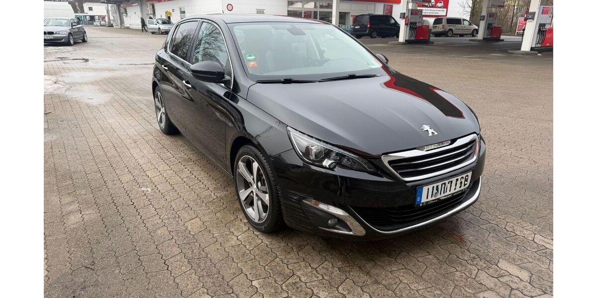 Peugeot 308 128.000 km 7.400 &euro; München 80807