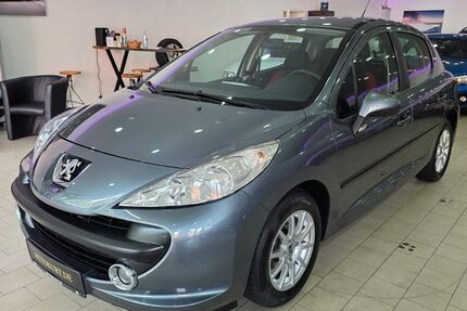 Peugeot 207 138.493 km 3.500 € Recklinghausen 45661