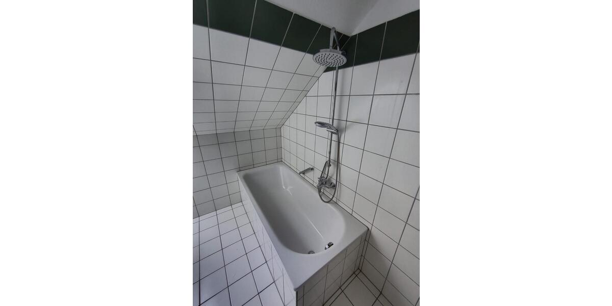 Dachgeschoßwohnung Treuenbrietzen - 2 Zimmer, 62 m&sup2;, 480&euro; | Angebot:25253121