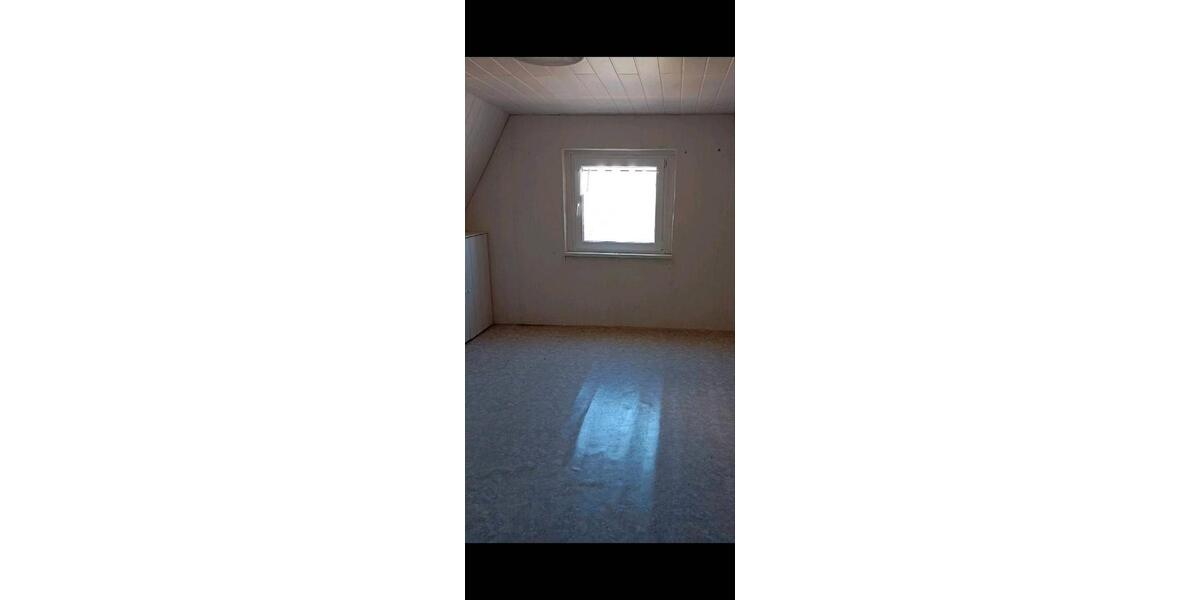 Etagenwohnung Staßfurt - 2 Zimmer, 45 m&sup2;, 30.000&euro; | Angebot:26599617