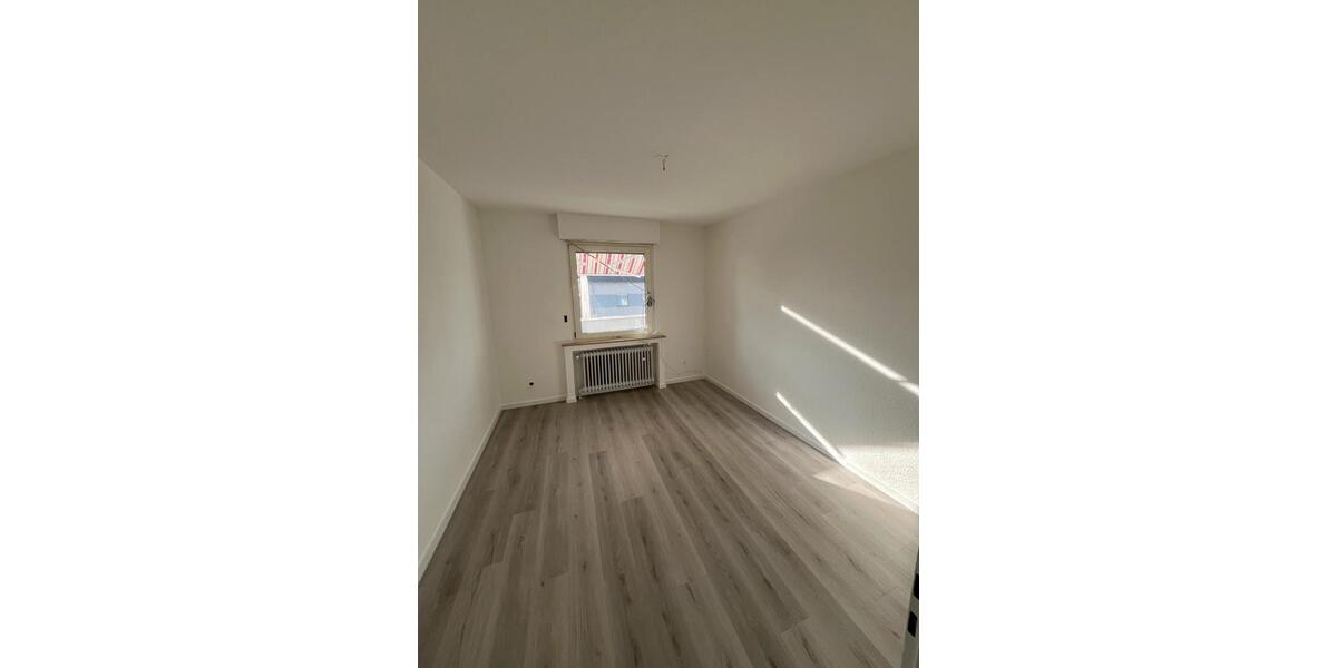 Etagenwohnung Viersen Boisheim - 3 Zimmer, 71 m&sup2;, 675&euro; | Angebot:24702410