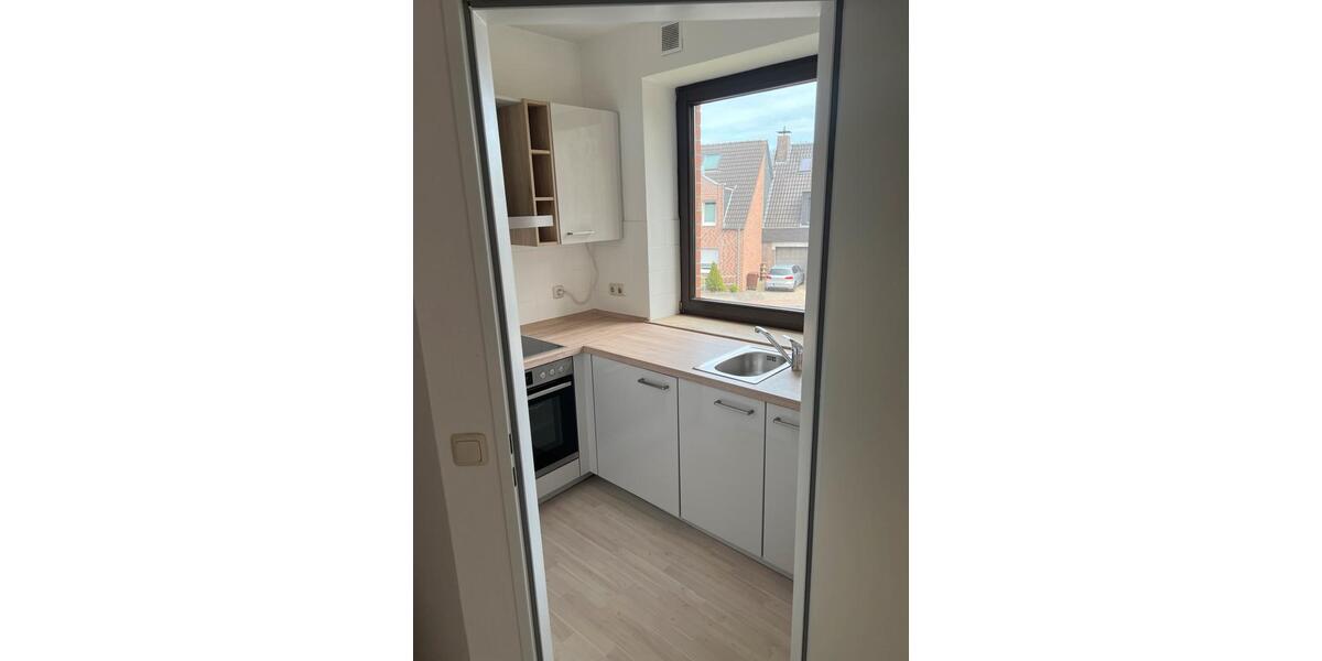 Etagenwohnung Mönchengladbach Süd - 1 Zimmer, 30 m&sup2;, 730&euro; | Angebot:26036952