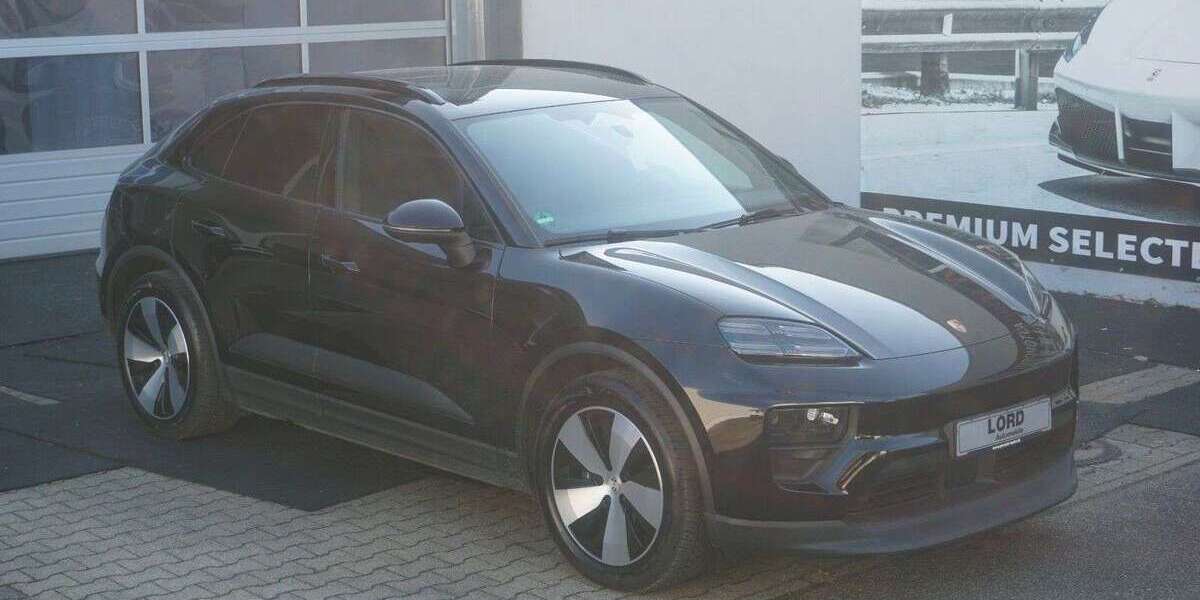 Porsche Macan 3.990 km 72.850 &euro; Stuttgart 70499