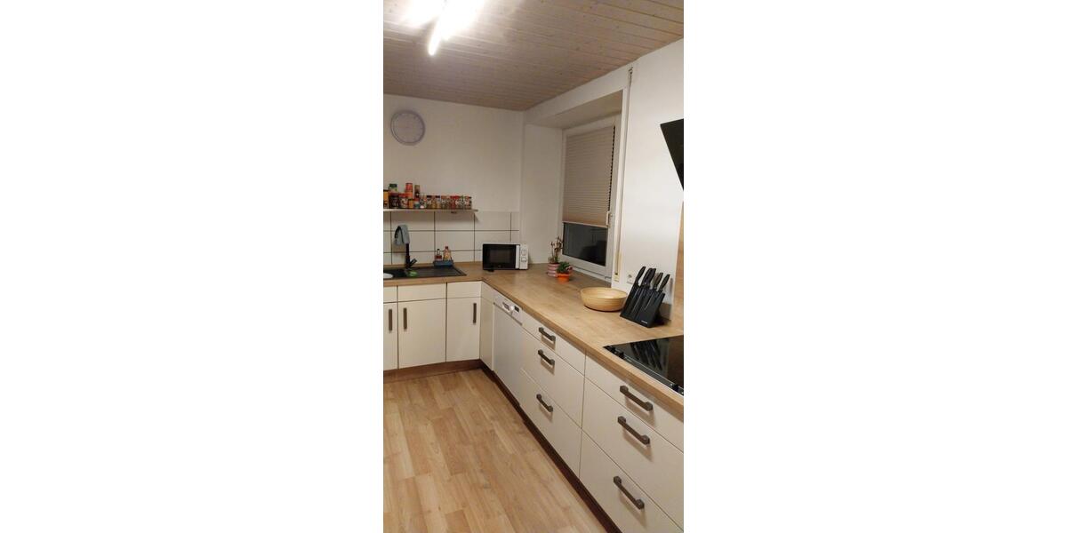 Erdgeschoßwohnung Ettlingen - 3 Zimmer, 72 m&sup2;, 792&euro; | Angebot:25760601