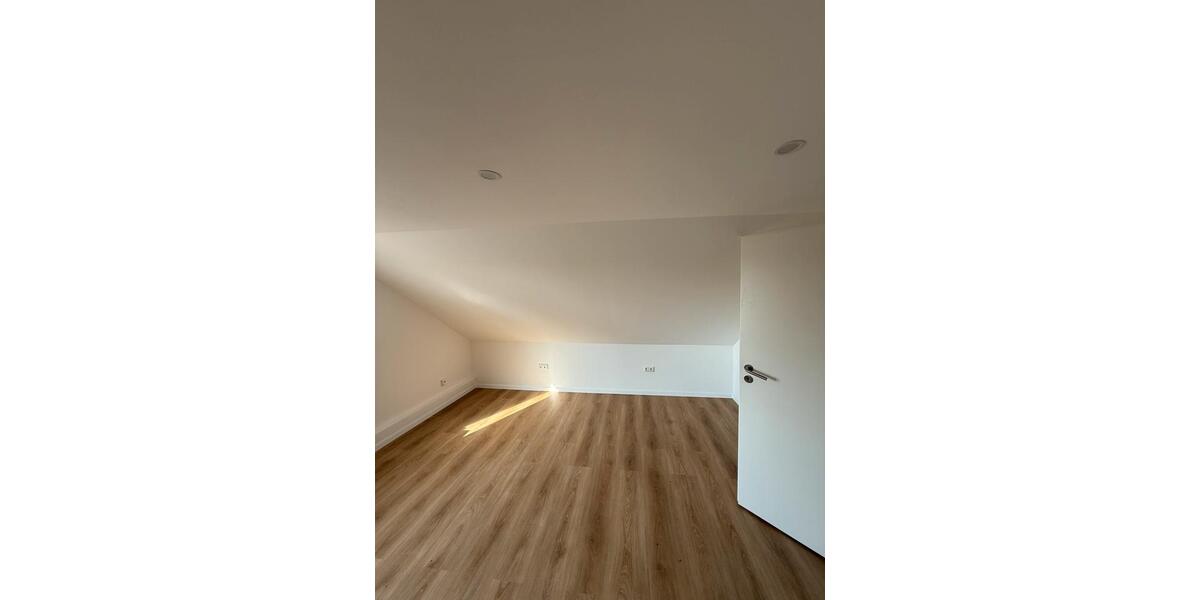 Dachgeschoßwohnung Wathlingen - 2 Zimmer, 50 m&sup2;, 550&euro; | Angebot:26399679