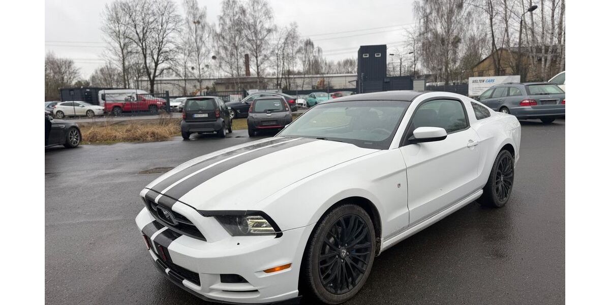 Ford Mustang 179.600 km 13.750 &euro; Berlin 10589